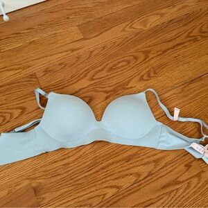 Victoria's Secret Light Blue Molded T-Shirt Bra